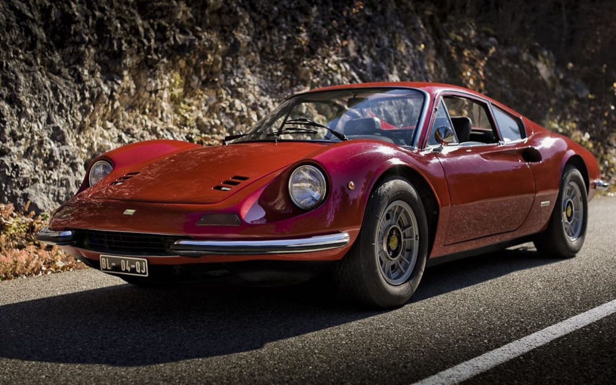 ferrari-dino-john-classic-restauration-voiture-ancienne-classique-collection