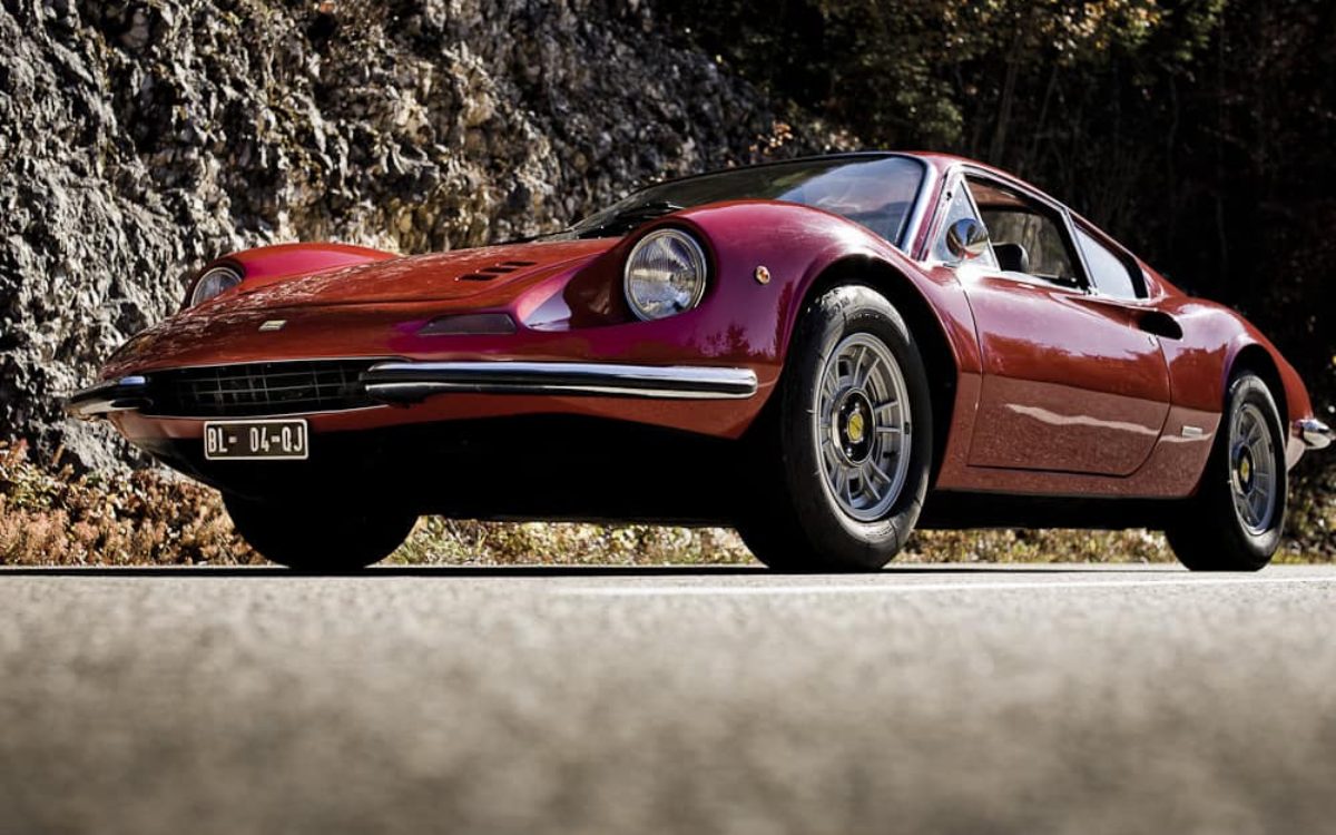 ferrari-dino-john-classic-restauration-voiture-ancienne-classique-collection